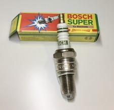 8x Bosch WR6DC Zündkerze